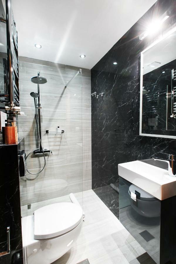 Appartement Grey Rhino 1Min From The White Tower à Thessalonique Extérieur photo
